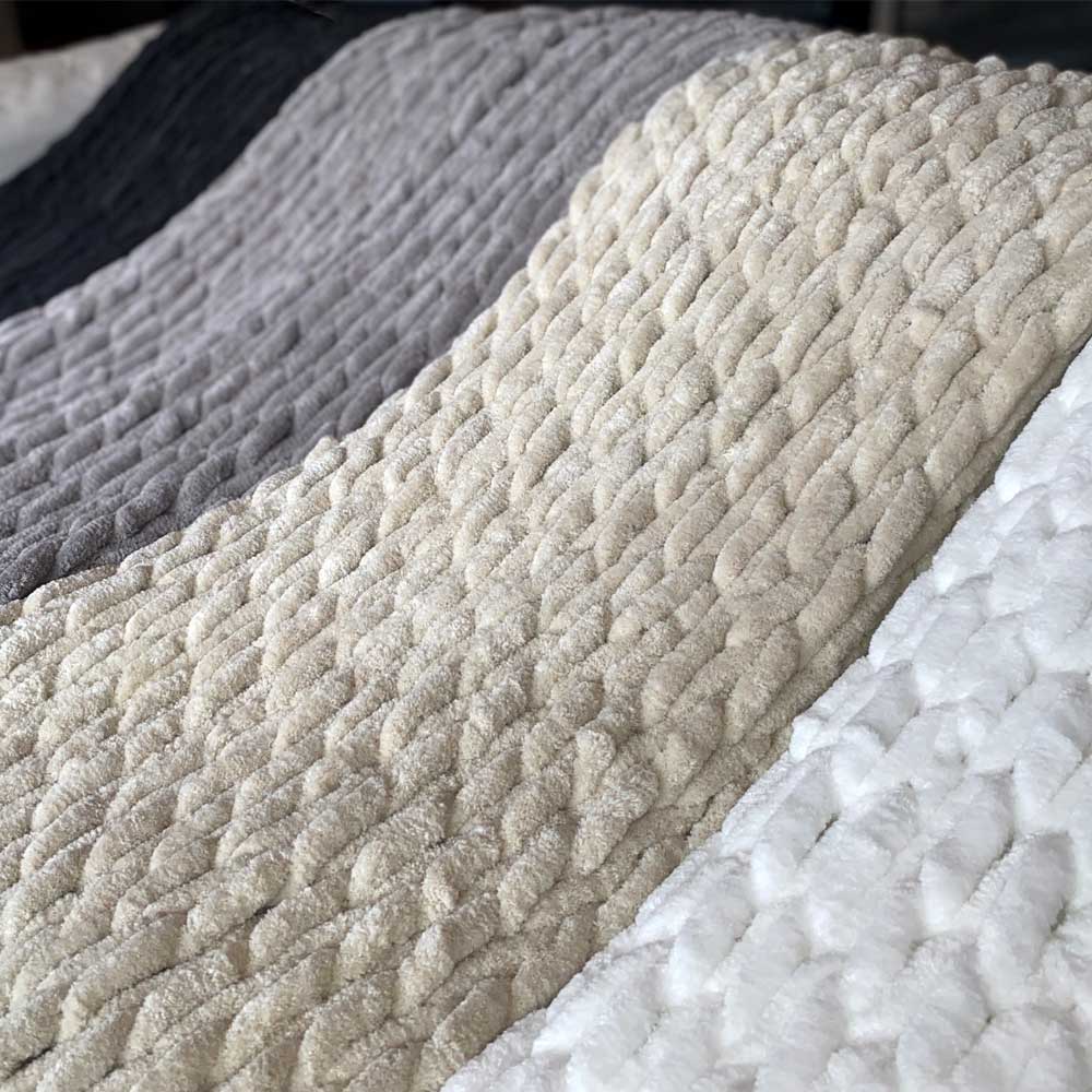 INFINITE CHUNKY KNIT BLANKET | MINKY | BIG - SAND