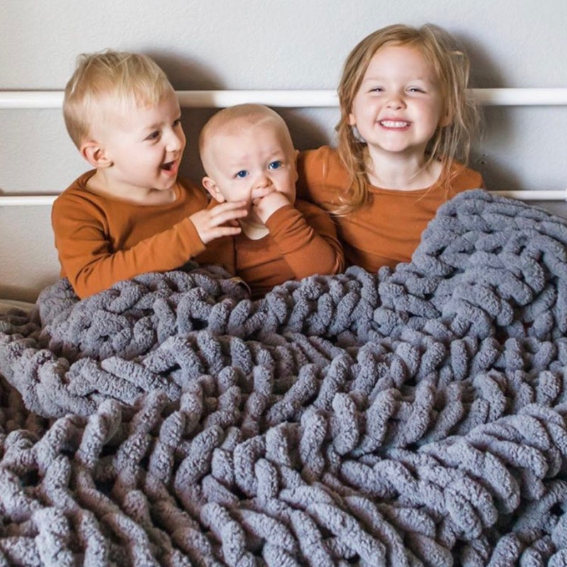 Infinite Chunky Knit Minky Blanket | Big Lovie | Big – Blanc