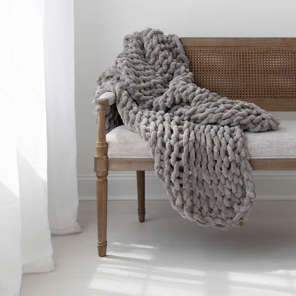 INFINITE CHUNKY KNIT BLANKET | MINKY | BIG - MIST