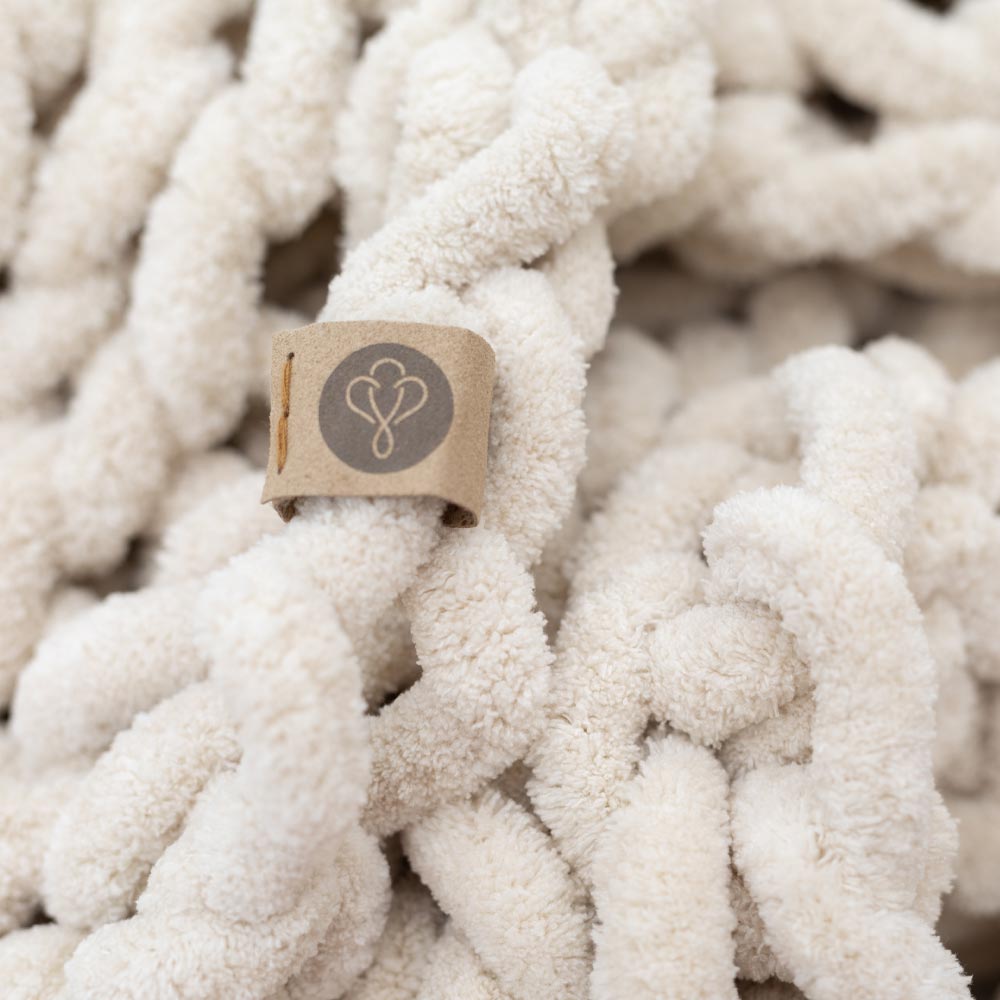 INFINITE CHUNKY KNIT BLANKET | MINKY | BIG - SAND