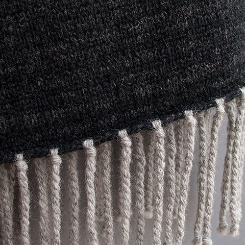 WONDER SCARF | BLACK + LIGHT GRAY